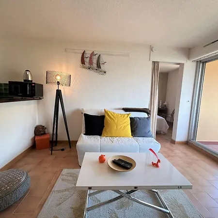 Апартаменти 2 Pieces Avec Terrasse, Piscine Et Parking - Cap D'agde - Fr-1-249-417 Агд